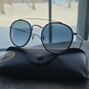 Ray-Ban Round Aviator Sunglasses with Silver   Frame 51-21